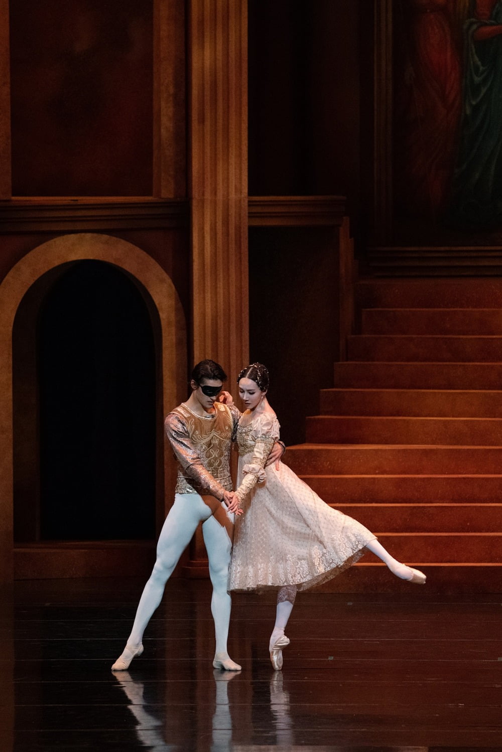 유니버설발레단, 케네스 맥밀란의 <로미오와 줄리엣>  ⓒUniversal Ballet_Photo by Kyoungjin Kim