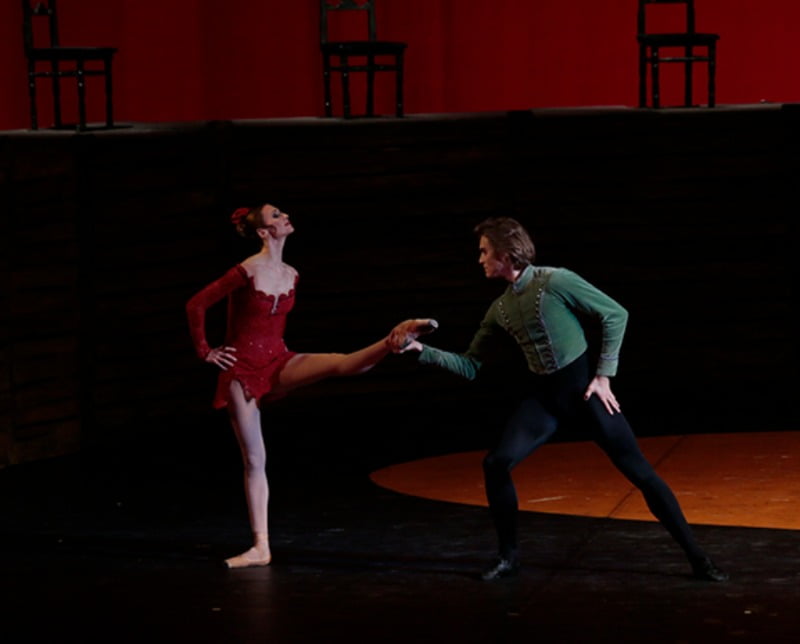 <카르멘 모음곡>의 카르멘과 호세 / dance by Svetlana Zakharova & Denis Rodkin, photo by Damir Yusupov @Bolshoi Ballet
