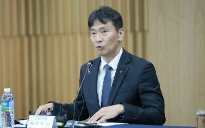 보험사 CEO 만난 이복현…민원왕 불명예" 직격