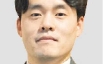 손지웅 하나증권 삼성동금융센터 차장 "바이오 줄이고 반도체 담아라"
