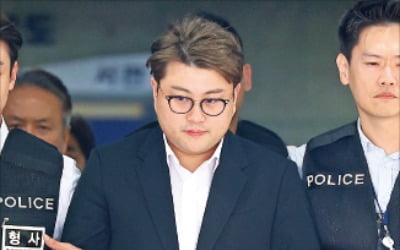 '음주 뺑소니' 혐의 김호중 구속