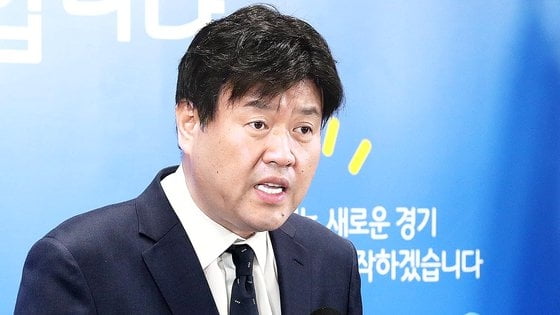 [속보] ‘이재명 측근’ 김용, 보석으로 석방…법정구속 160일만