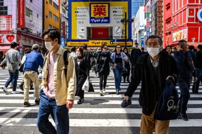 "소득 줄고 가난한 관광객만 온다"…'엔저' 불만 터져나오는 일본
