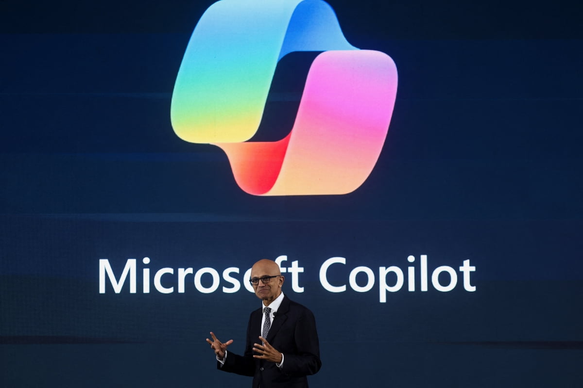 사티아 나델라 마이크로소프트 CEO가 지난 5월  방콕에서 열린 '마이크로 소프트 빌드 : AI 데이'에서 발표하고 있다. / 연합뉴스