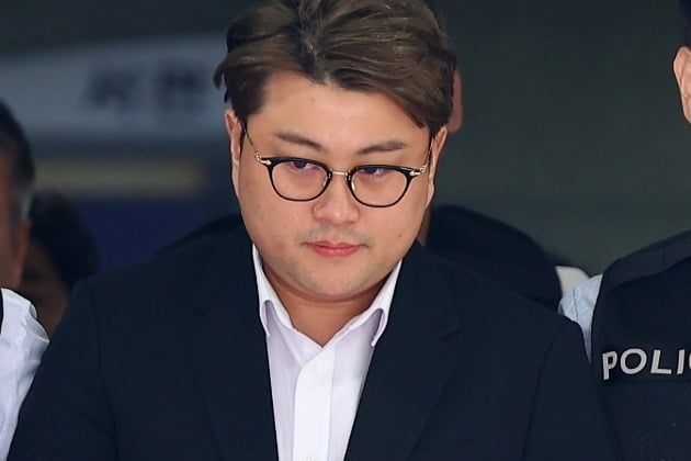 '음주 뺑소니' 혐의로 지난 24일 구속된 김호중.  사진=연합뉴스
