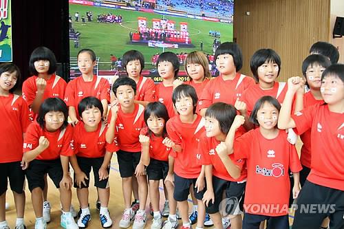 1-19로 져도 괜찮아…여자축구 저변 줄어도 걱정 없는 명서초