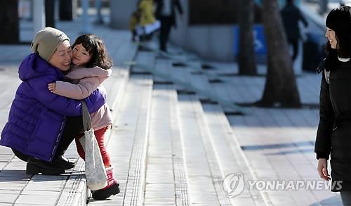 산후 우울증, 아빠도 올 수 있다…"엄마 전유물 아냐"