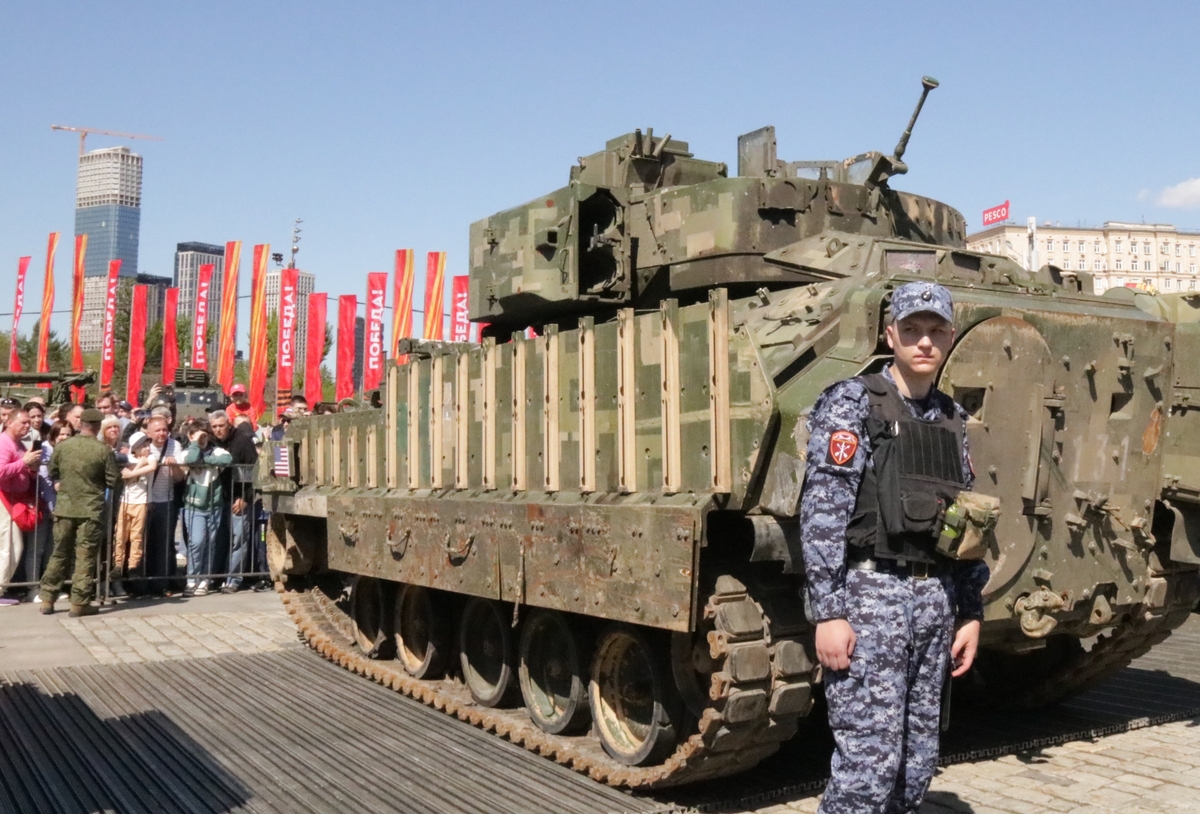 [르포] "저게 미국 탱크"…모스크바에 전시된 에이브럼스 M1A1