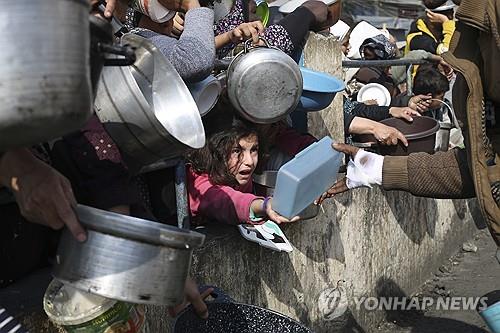 "美, 지난주 이스라엘行 탄약 선적 보류…하마스 침공 후 처음"