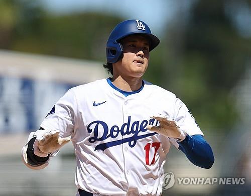 오타니, 다저스 이적 후 첫 NL '이주의 선수'…MLB 통산 8차례