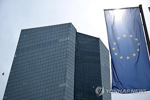 ECB 인사 "금리 0.5%p 인하 여지…긴축 장기화시 비용 커"