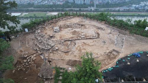 한양까지 이어지던 '진주 망진산 봉수대' 경남도 기념물 지정