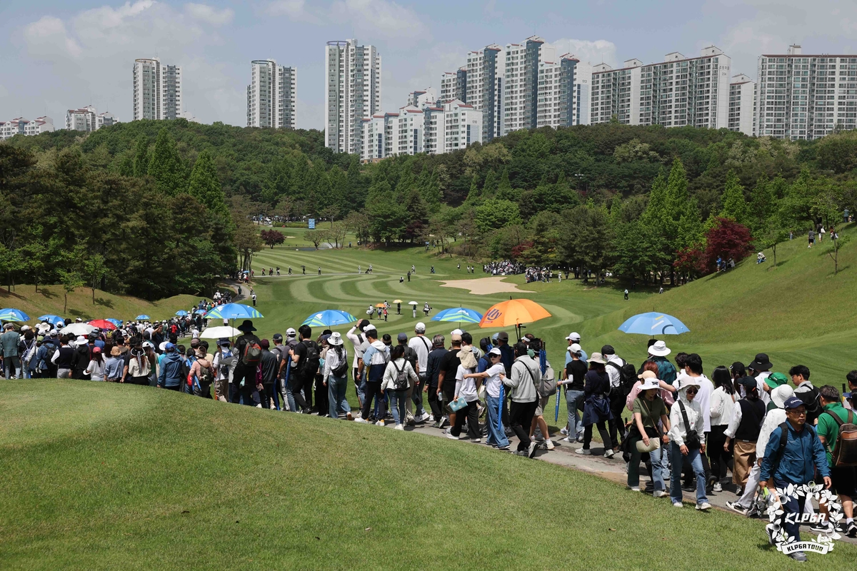 KLPGA 이예원, 시즌 2승…NH투자증권 '와이어투와이어' 우승