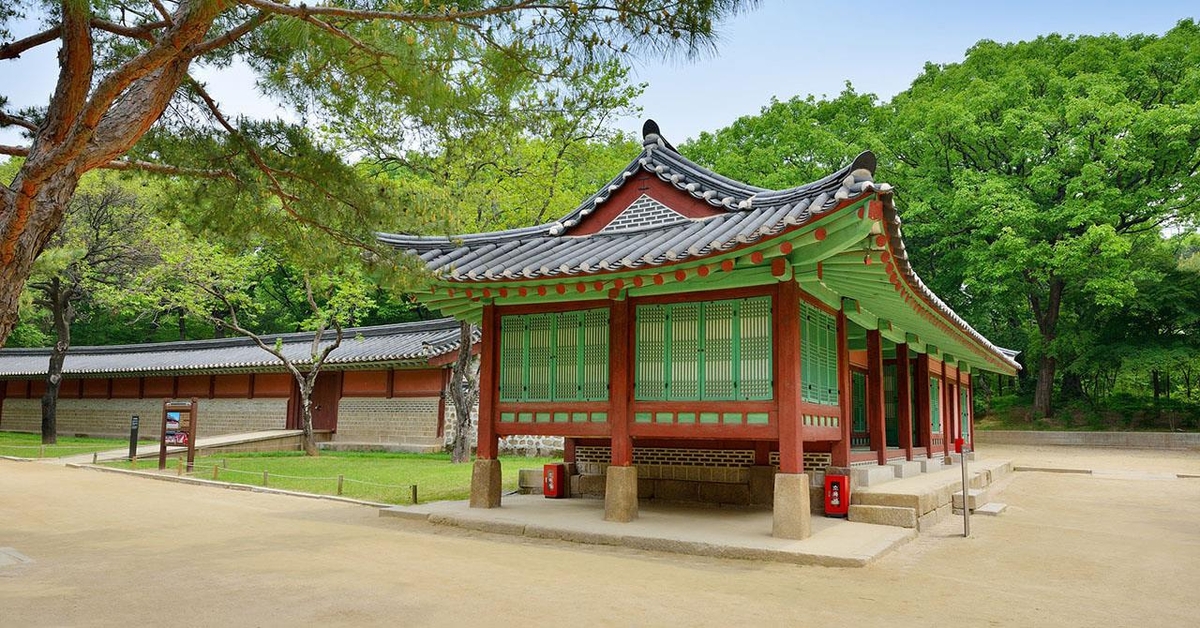 2만개 레고 조각으로 완성한 '종묘제례'…종묘 향대청 새 단장