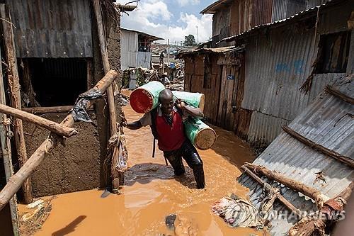 정부, '홍수 피해' 케냐에 100만달러 규모 인도적 지원