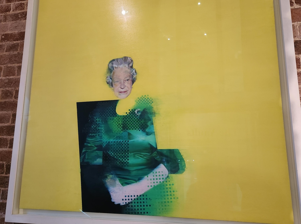 [월드&포토] "공포영화인줄" 英 왕실 논란의 초상화
