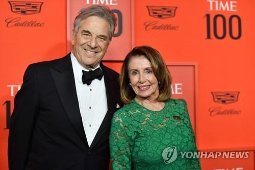 美 법원, 펠로시 전 하원의장 남편 폭행범에 징역 30년 선고