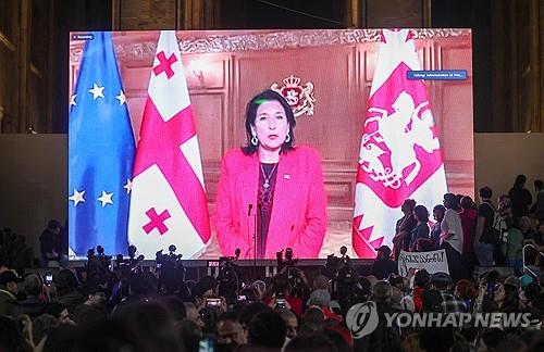 조지아, 러시아식 '언론·NGO 통제법' 강행…서방, 유감 표명