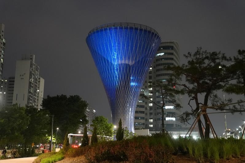 가락시장 폐정수탑 높이 32ｍ 예술조형물로 탈바꿈…31일 공개