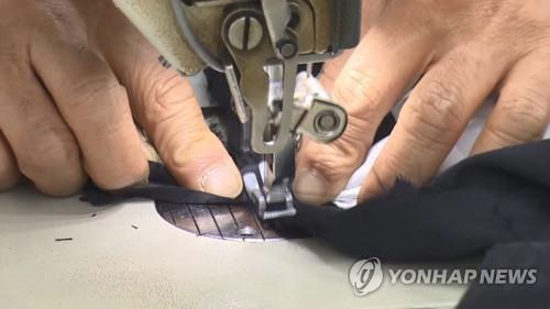 [속보] 中 5월 제조업 PMI 49.5…3개월 만에 '경기 수축' 전환