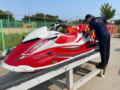 제트스키로 14시간 달려 밀입국한 중국인…2심도 집행유예