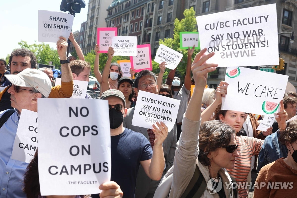 美대학, 경찰투입 反戰시위 해산 나서…폭력충돌까지