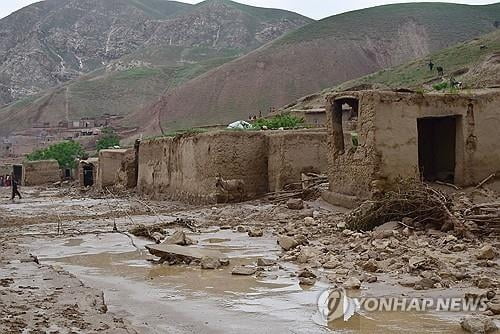 '끔찍한 홍수' 또 수십명 사망…주택 2천채 완파