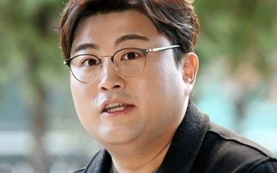 "블랙박스 메모리칩 파손했다" 김호중 매니저, 핵심 증거 인멸 정황 [TEN이슈]