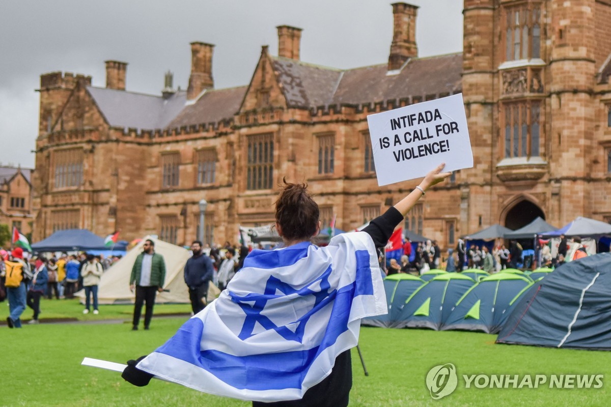 호주 대학서도 텐트 시위…"이스라엘 지원 방산업체와 단절하라"