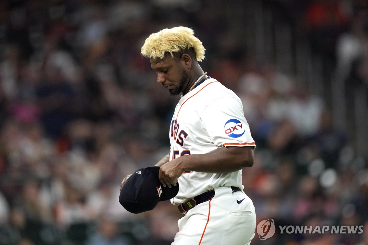 2024 MLB 첫 노히터 블랑코, 이물질 사용 혐의…10경기 출장정지