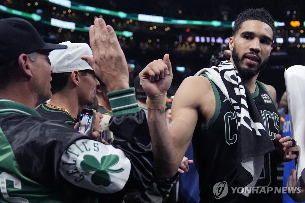 NBA 댈러스, 3승 선착…요키치 vs 돈치치 서부 결승서 만날까