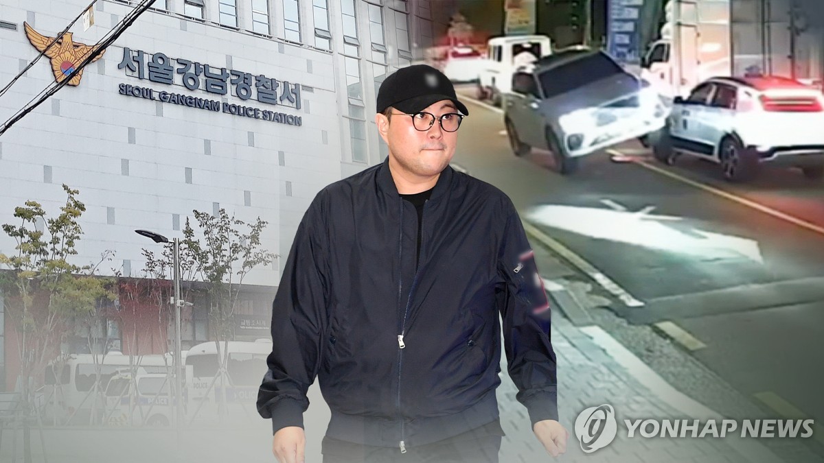 구속심사 앞두고 연신 고개숙인 김호중…별다른 입장 표명 없어