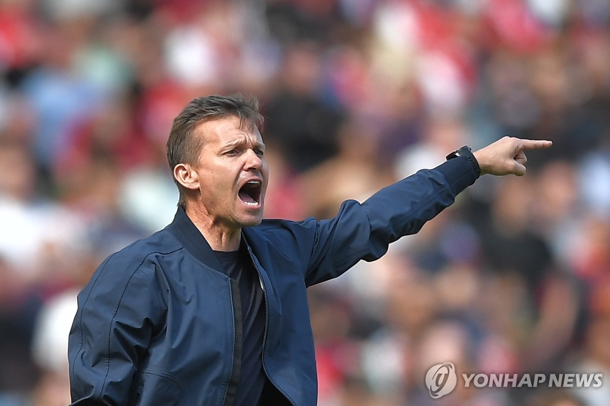 축구협회 새 사령탑 선정 '신중 모드'…"아직 깨진 협상 없다"