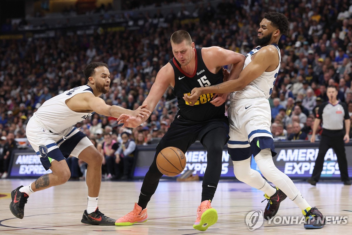 NBA 정규리그 MVP에 요키치…벌써 3번째 수상