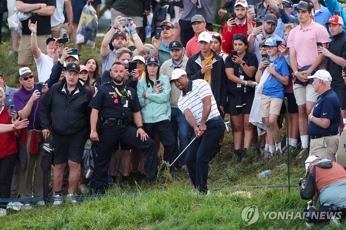 쇼플리, PGA 챔피언십 2R도 선두 질주…김주형 20위권 '주춤'