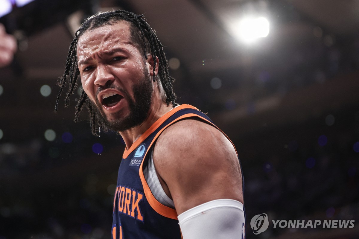 다리 부상 브런슨, 29득점…NBA 뉴욕, 인디애나에 2연승