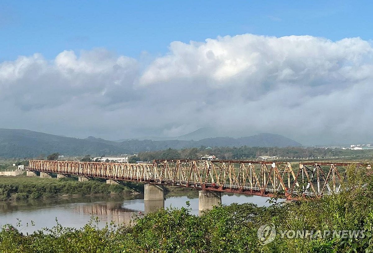 북·러 여객열차 운행 재개될 듯…北노동자 대규모 파견 물꼬 트이나