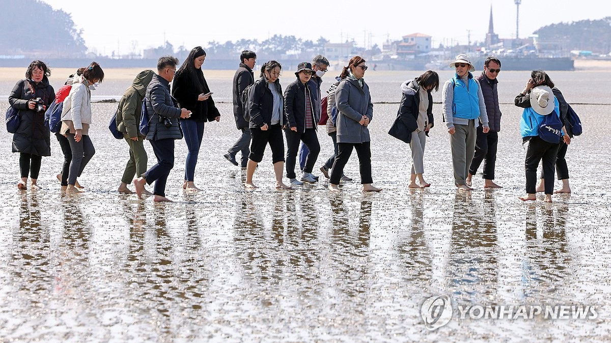 문체부·관광공사 '6월 여행가는 달' 캠페인…숙박·교통 할인