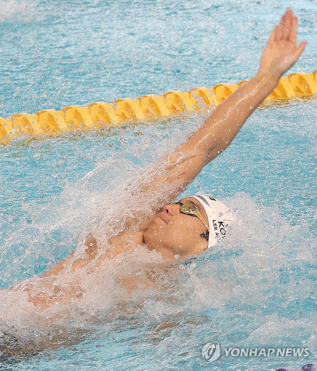 김민섭, 세계기록보유자 제치고 마레 노스트럼 접영 200ｍ 우승