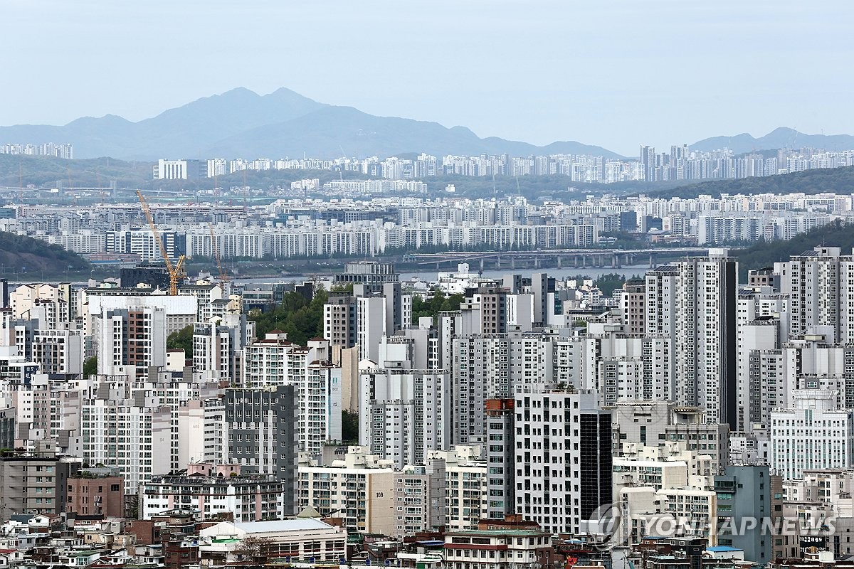 서울 아파트값 6주째 상승…전셋값은 50주 연속 올라(종합)