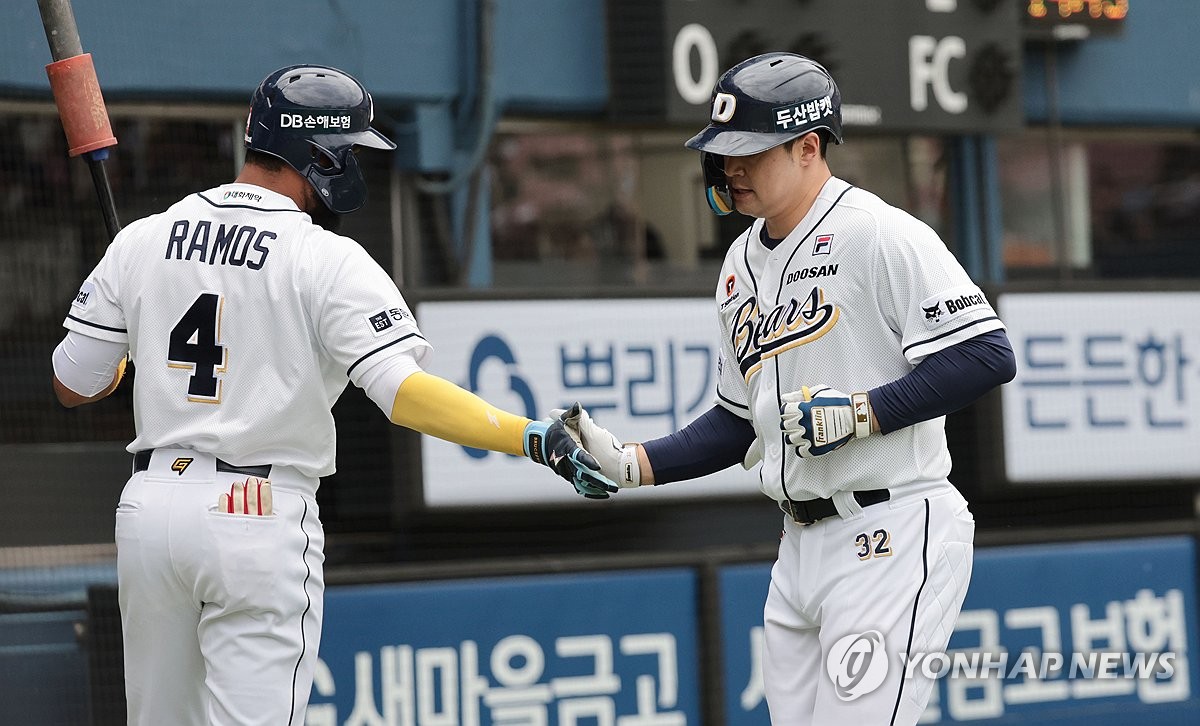 [고침] 스포츠('파울 홈런' 아쉬움 딛고 대형 투런…김재…)