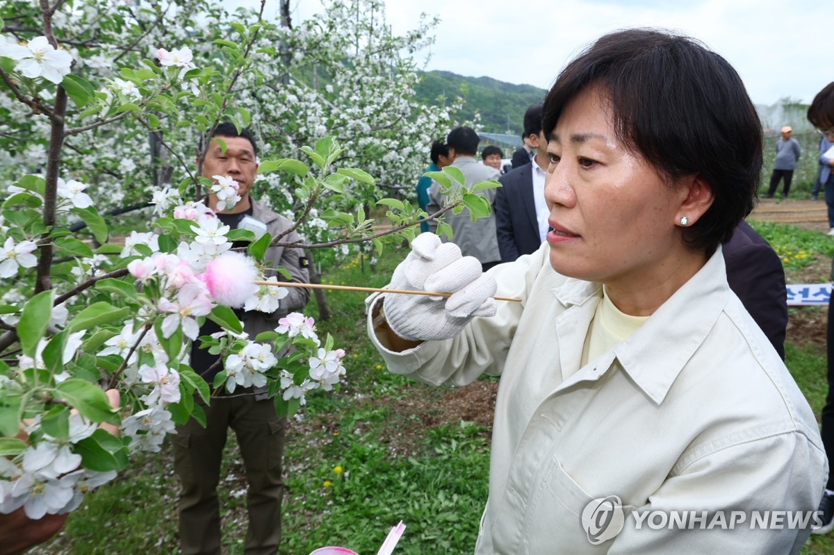 [일문일답] 송미령 장관 "기후변화 대응TF…농산물 전품목 대책준비"