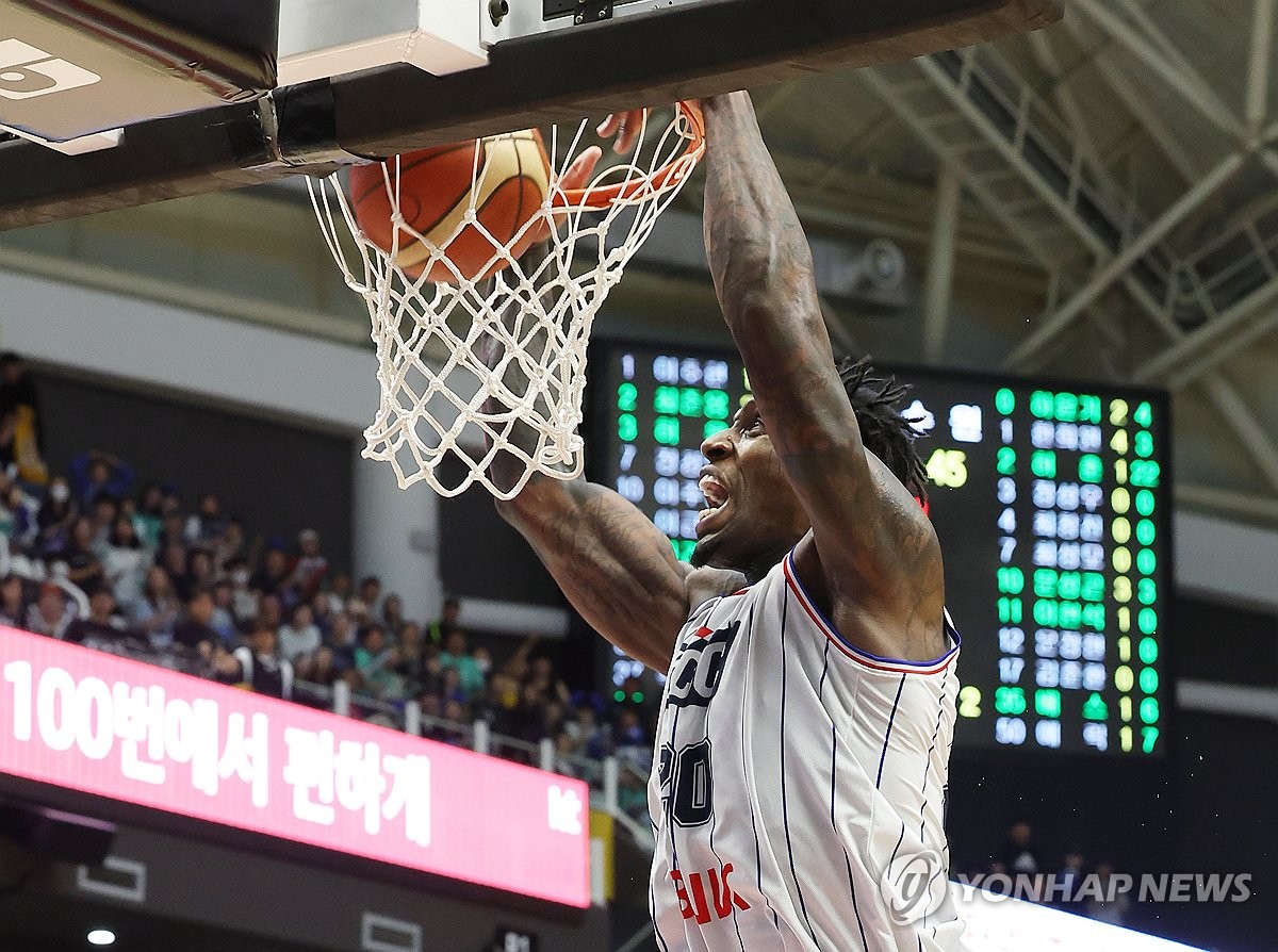 '국내선수? 외국선수?' 라건아의 운명은…KBL 이사회로 결정