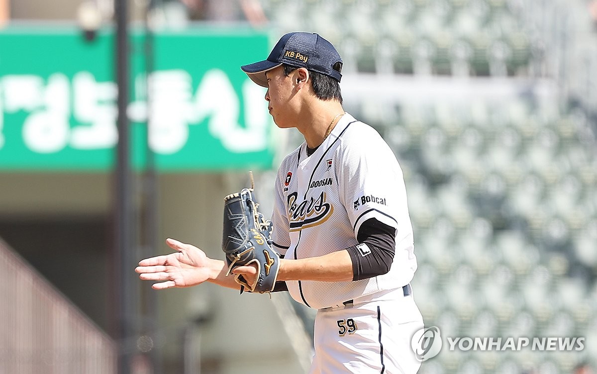 '데뷔 첫 승' 두산 최준호 "새벽에 집밥 챙겨준 부모님 덕"