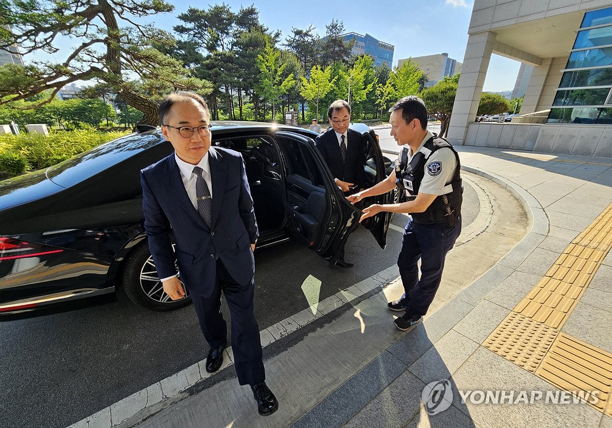 서울중앙지검 지휘부 전면교체…'김여사 수사' 영향받나(종합)