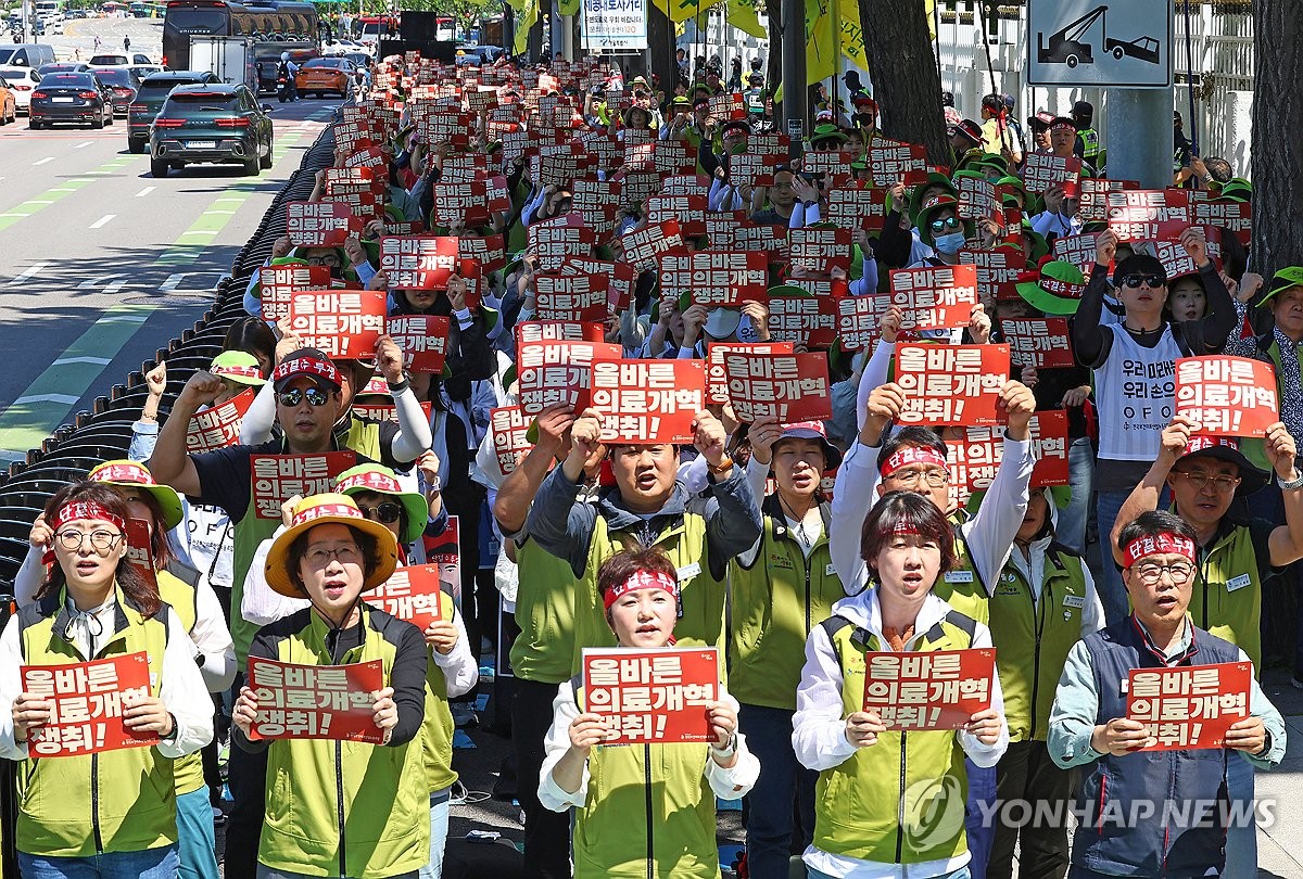 법원 결정에 '27년만 의대증원' 눈앞…의정갈등 당분간 이어질듯