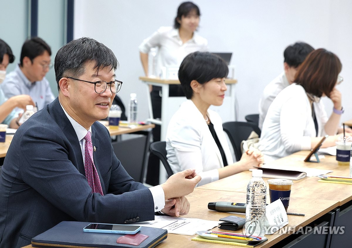 '유령아동' 막는 출생통보제 7월19일 시행…위기임산부 ☎1308