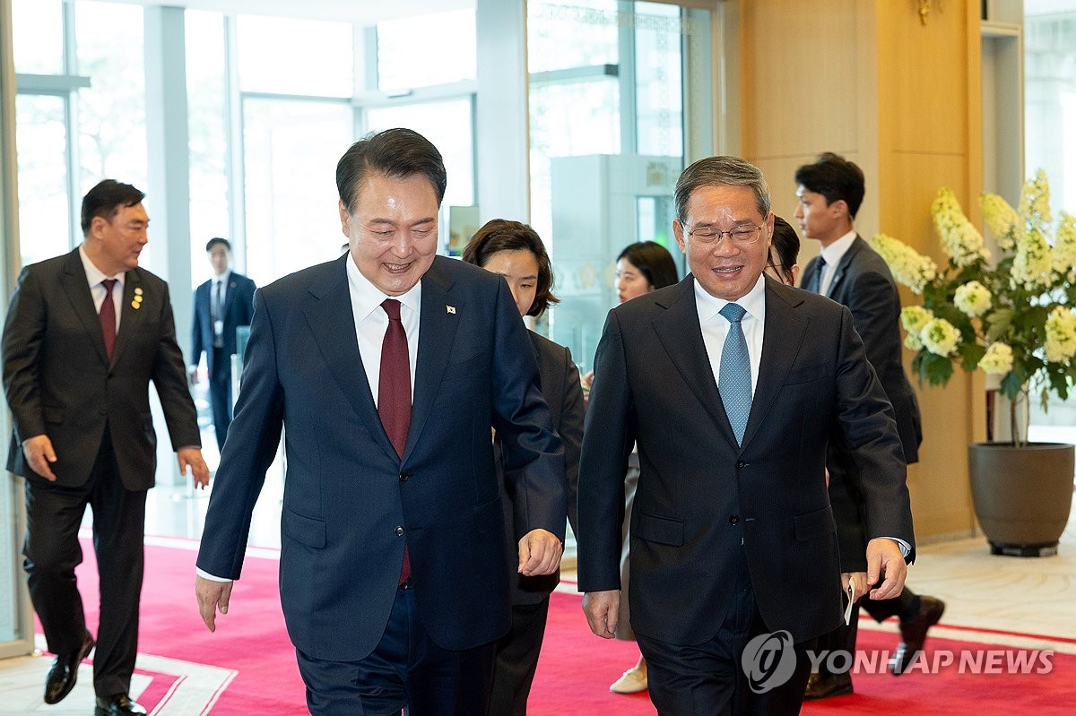 尹대통령, 두보 '춘야희우' 언급하며 리창 中총리 배웅