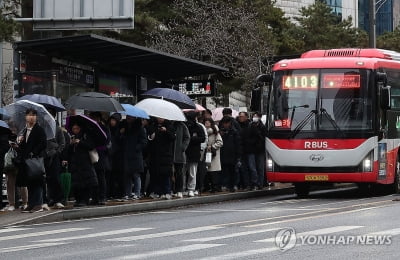 수도권남부 광역버스·전용차로 늘린다…"출퇴근시간 30분 단축"(종합)