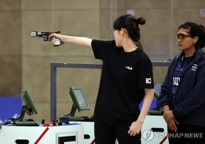 사격 양지인, 바쿠 월드컵 여자 25ｍ 공기권총 금메달